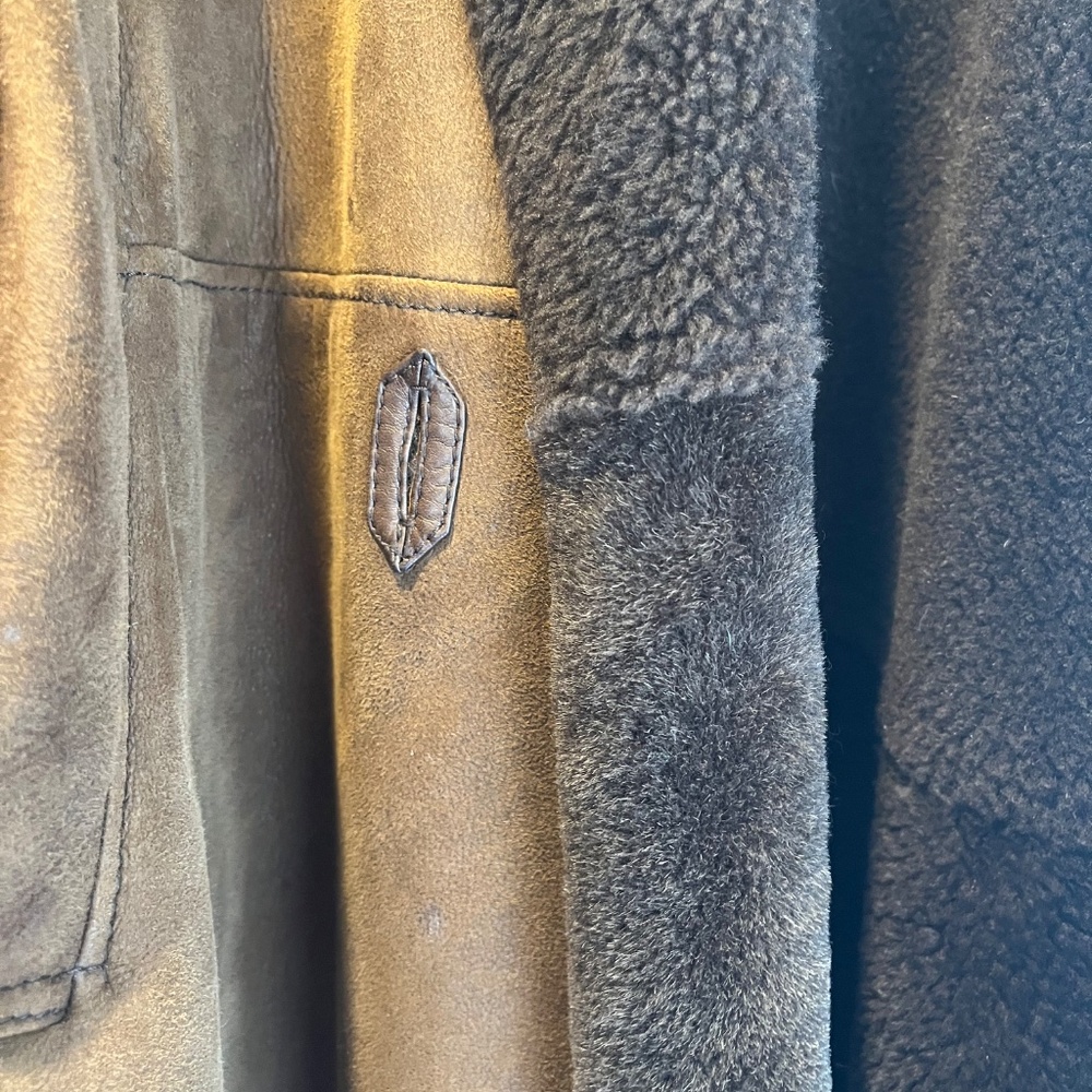 Shearling coat - Picture 4 of 6